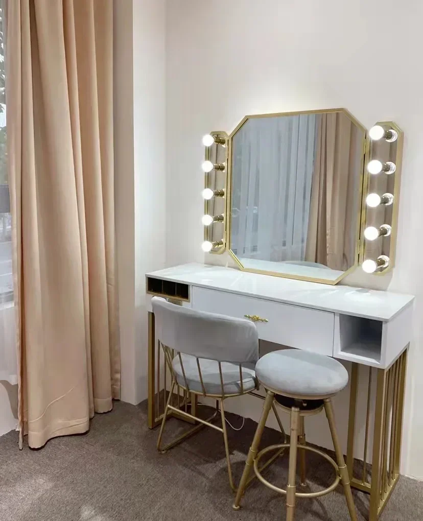 Studio foto meja rias rock unt - Beauty Makeup Studio ulasan dan harga