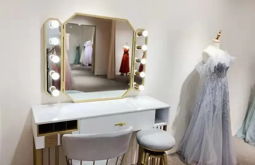 Studio foto meja rias rock unt - Beauty Makeup Studio ulasan dan harga