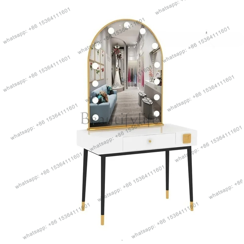 Meja rias cermin lampu sederha - Beauty Makeup Studio ulasan dan harga