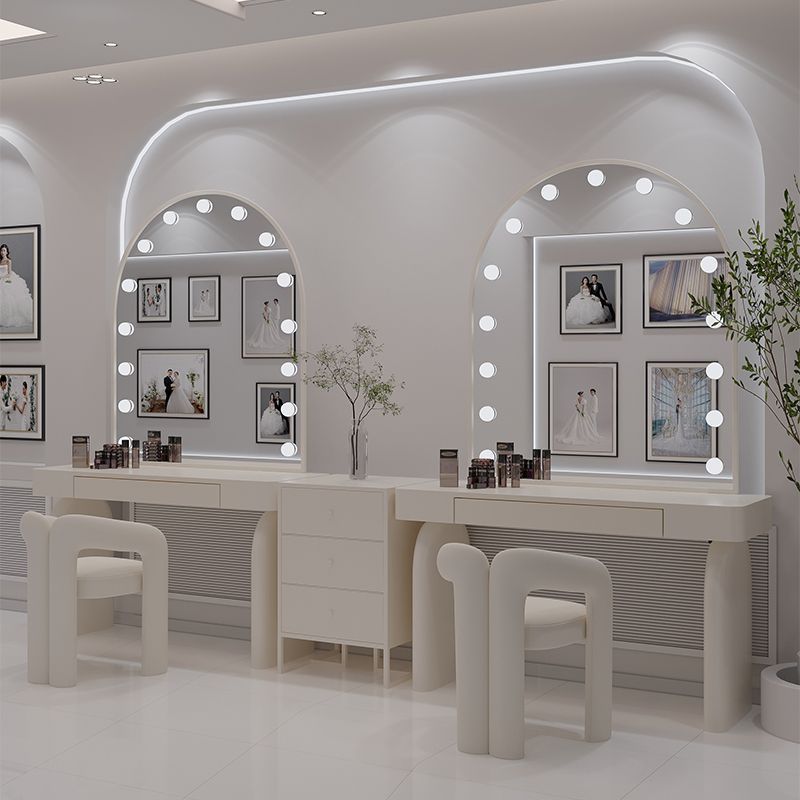 Meja rias dengan lampu, meja r - Beauty Makeup Studio ulasan dan harga
